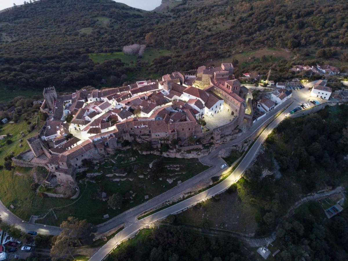 Casas Rurales Tugasa Castillo De Castellar Castellar de la Frontera Exterior photo