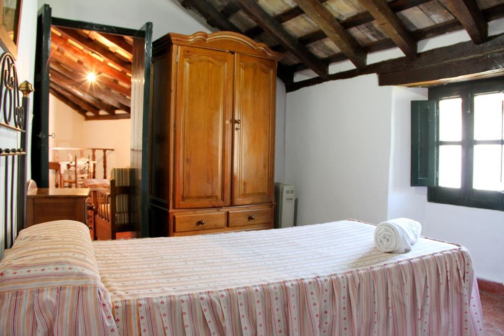 Casas Rurales Tugasa Castillo De Castellar Castellar de la Frontera Room photo